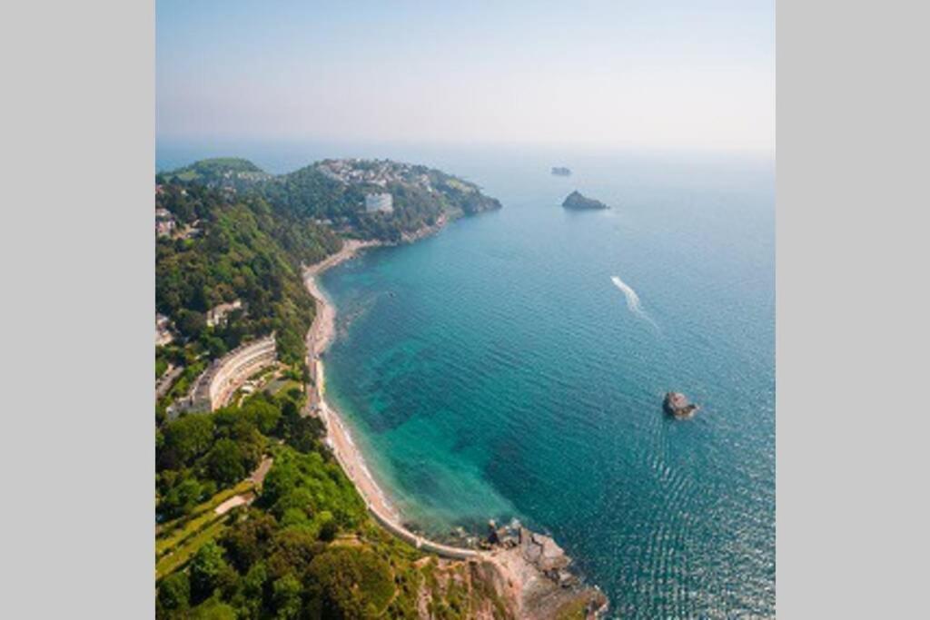 **Sunny And Bright, Thatchers Rock One Bed Beach Front Apartment*** Torquay Luaran gambar